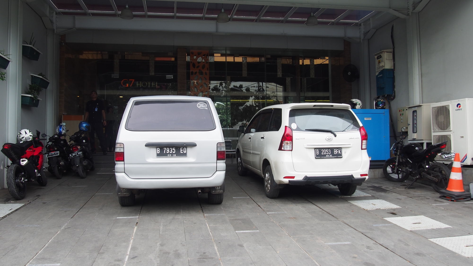 G7 Hotel Jakarta Exterior photo